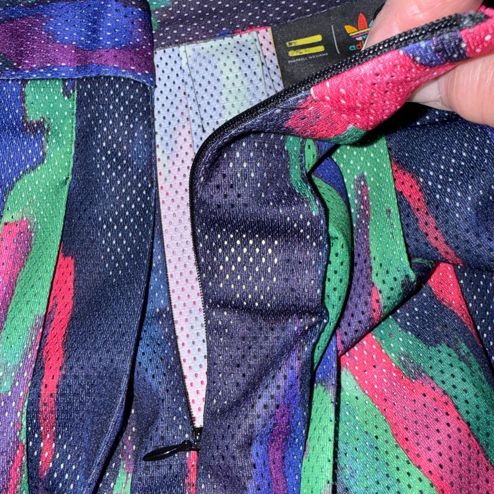 Adidas Pharrell Williams Camo Pleated Mesh Skirt Multicolor AO3161 Size S - Picture 3 of 7